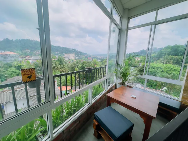 The Kandy Home & city mirror hostel