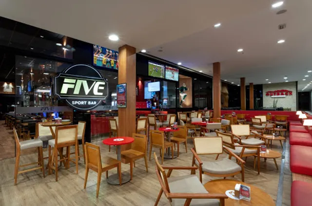 Five Sport Bar