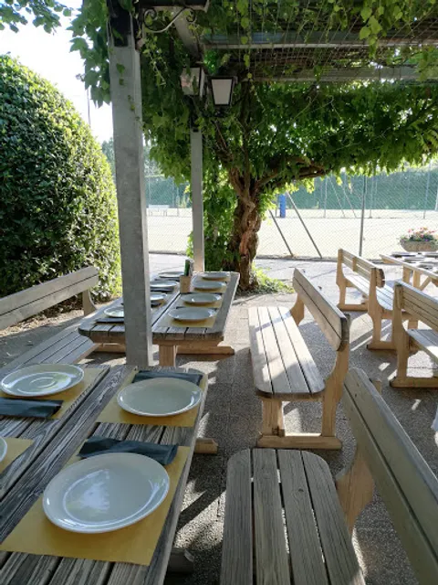 AL GLICINE RISTORANTE PIZZERIA BIRRERIA