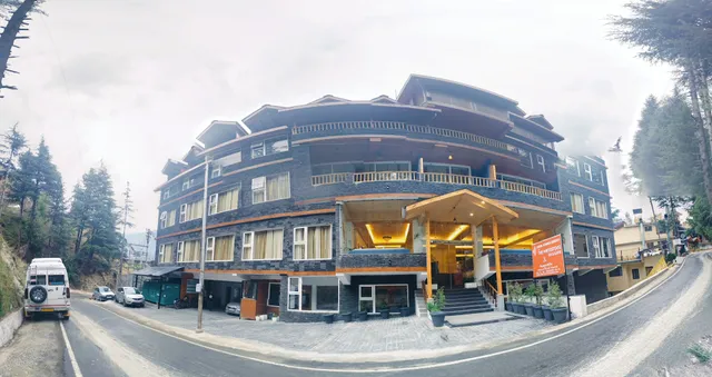 The Whitestone Inn & Suites (A Centrally Heated Mountain & Valley View) ⭐⭐⭐⭐