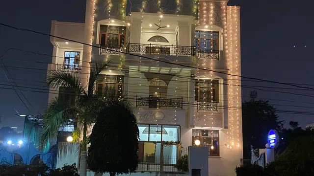 HOTEL KRISHNA SKYLINE