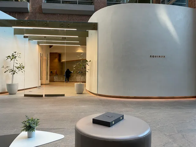 Equinox Miracle Mile