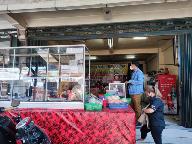 Babi Guling Sari Bhoga