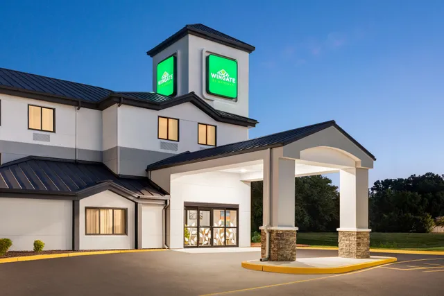 Wingate by Wyndham Salisbury