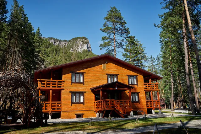 Алтай Парк Отель "Подгорица"