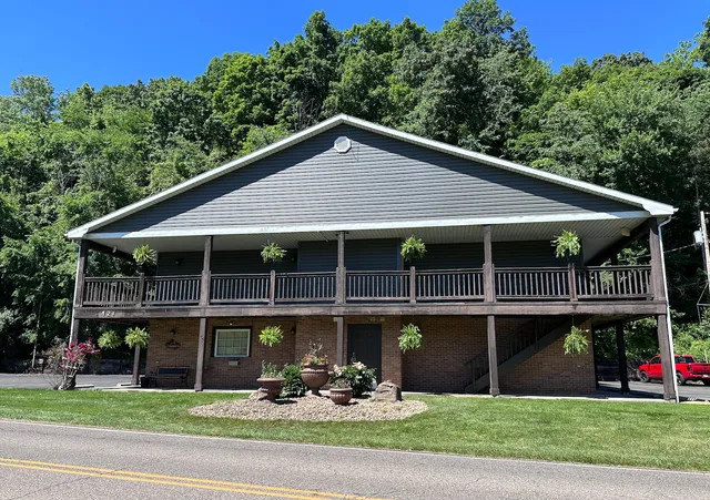 The Roscoe Boutique Motel