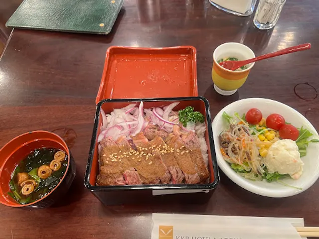 レストラン アヴァンセ