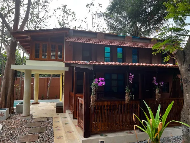 LittleThings earth, little things accommodations