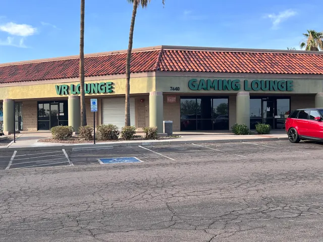 Nerds and Geeks VR Lounge