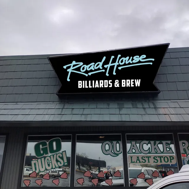 RoadHouse Billiards and Brew