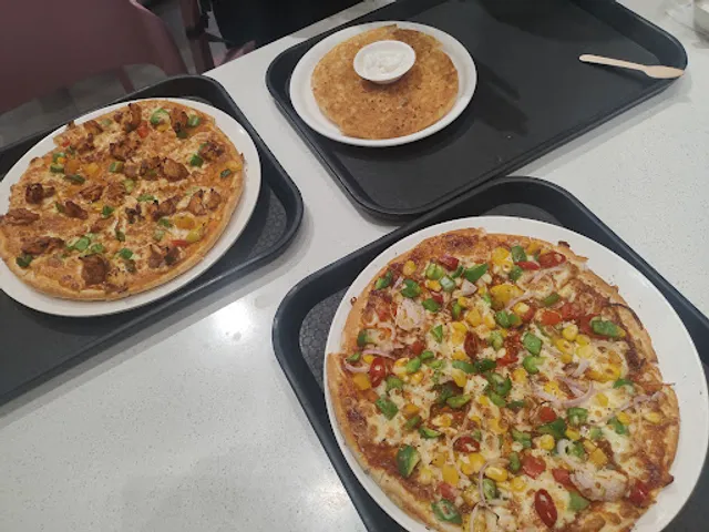 Onesta - Royal Meenakshi Mall