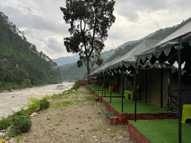 Hill dew camps uttarkashi