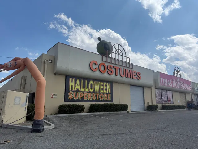 Phantom Halloween Store- Open All Year