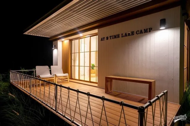 At 9 Time Kaeng Tong