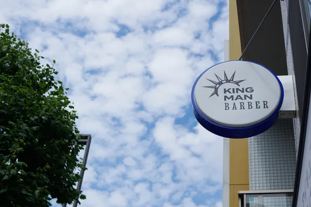 KINGMAN BARBER