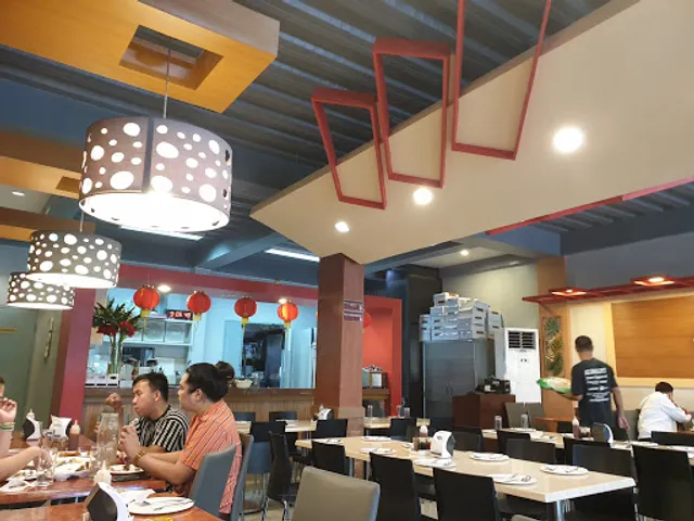 New Davao Famous Restaurant - Matina Branch