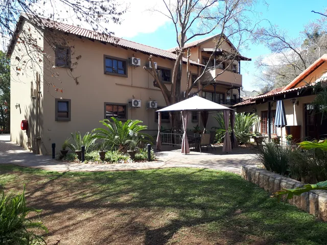 SereNight Guesthouse