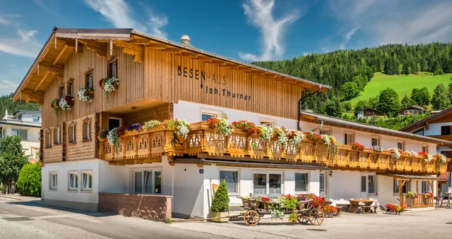 Besenhaus - Alpenhostel