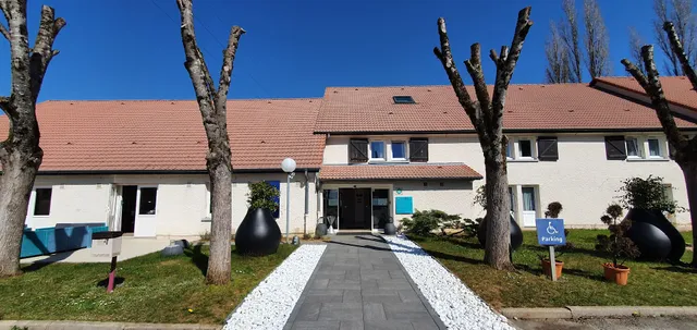 Doubs Hôtel Besançon Ecole Valentin