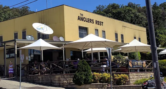 Angler's Rest Hotel Off The Hook Bistro