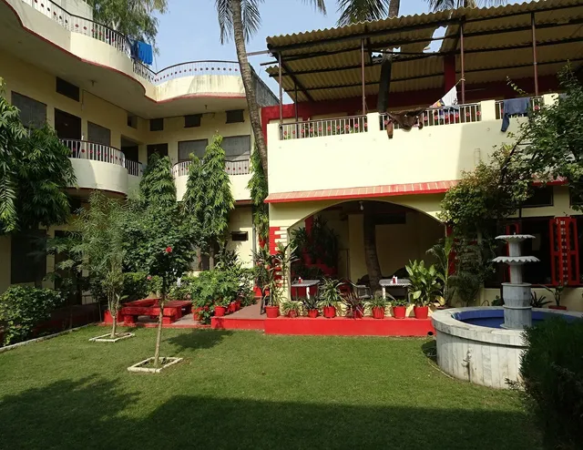 SINGH GUEST HOUSE