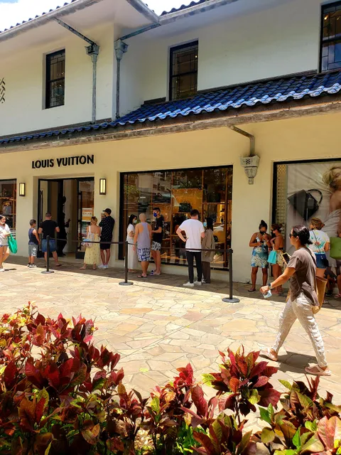 Louis Vuitton Honolulu Gump's Building