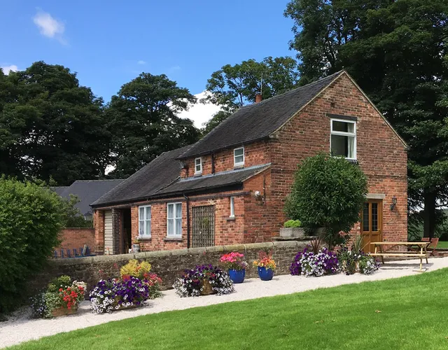 Garden Farm Country Cottage and Bed & Breakfast