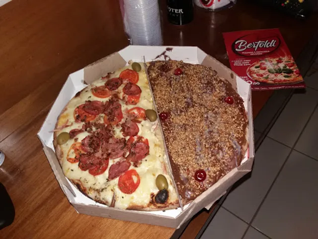 Pizzaria e Esfiharia Bertoldi