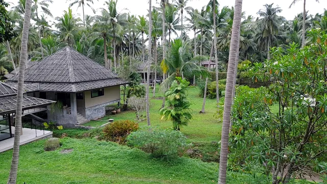 Le Motu เรมูตู