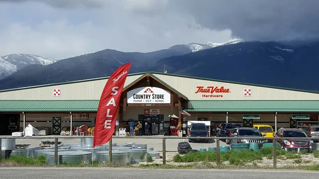 Stevensville Country Store And True Value