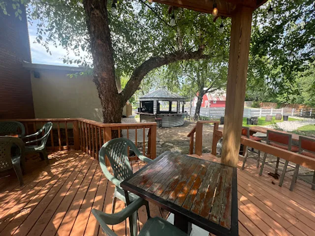 S.S Dockside Grill & Pub