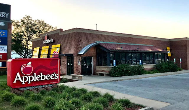 Applebee's Grill + Bar