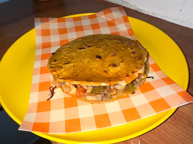 Mar y Mar Tacos y Mas