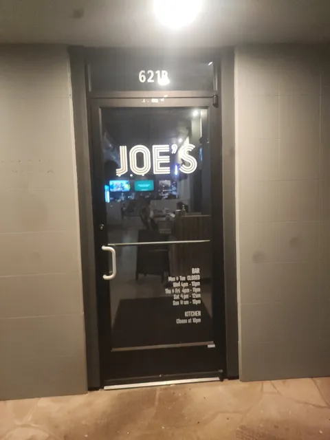 Joe's