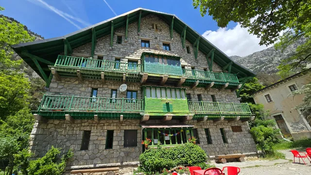 Refugio de Montaña Casa de Piedra