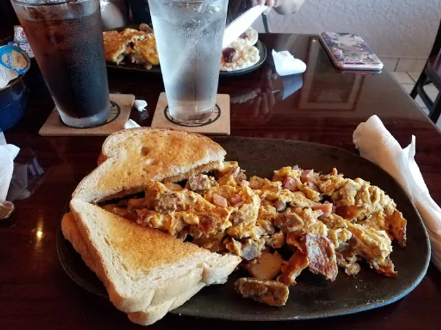 The Roots Restaurant Tavern