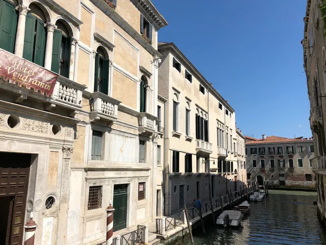 Palazzo Vendramin Costa