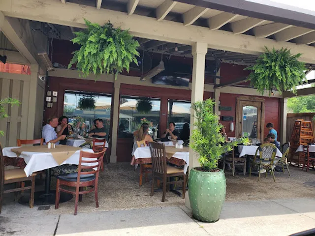 DiGiulio Brothers Italian Cafe