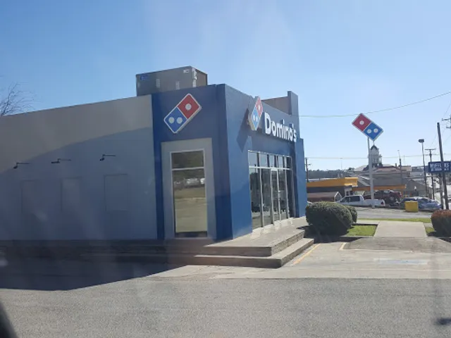 Domino's Pizza