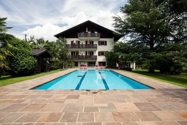 Apartments Obermayr mit Freibad & Hallenbad