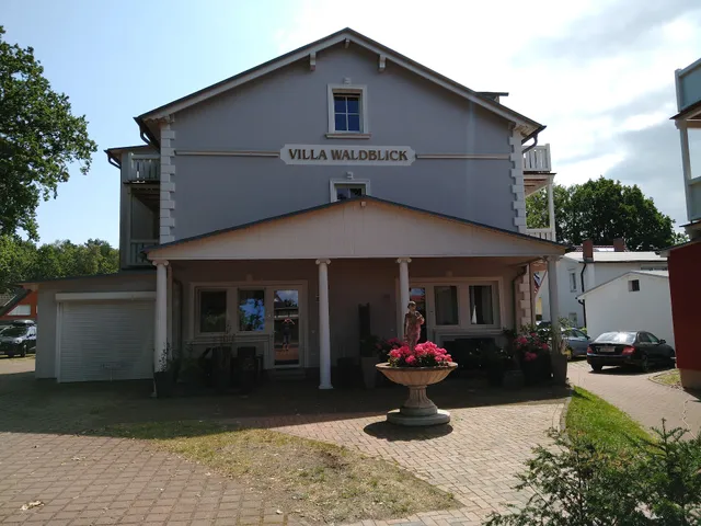 Ferienwohnungen Rügen Villa Waldblick