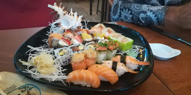Restaurante Japonês - SUSHI MOOD