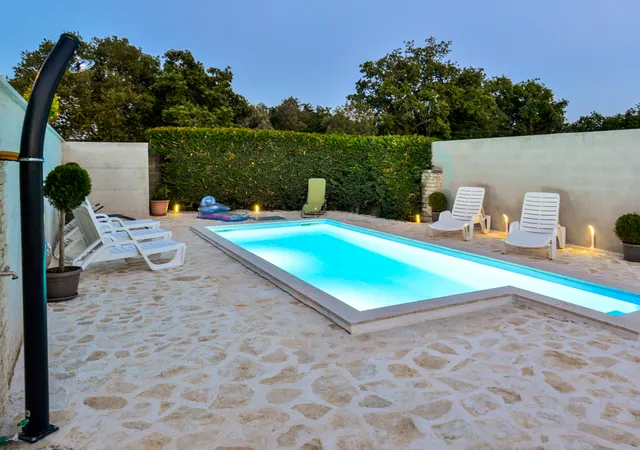 Leonie apartment 4 stern