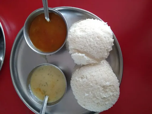 Solapur Idli Gruha