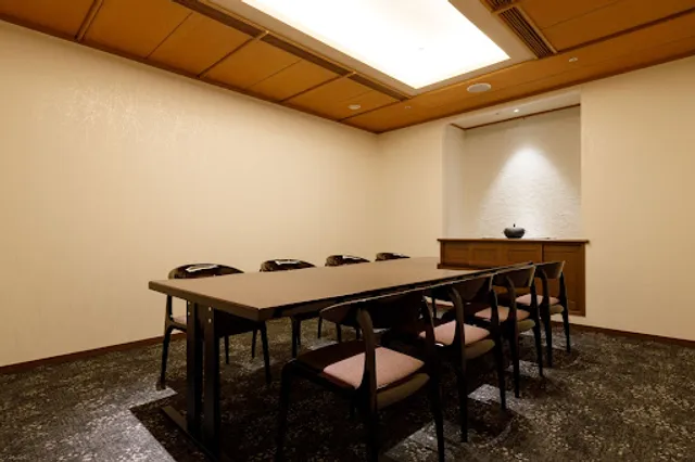 MUKAITSURU (Hotel Restaurant)