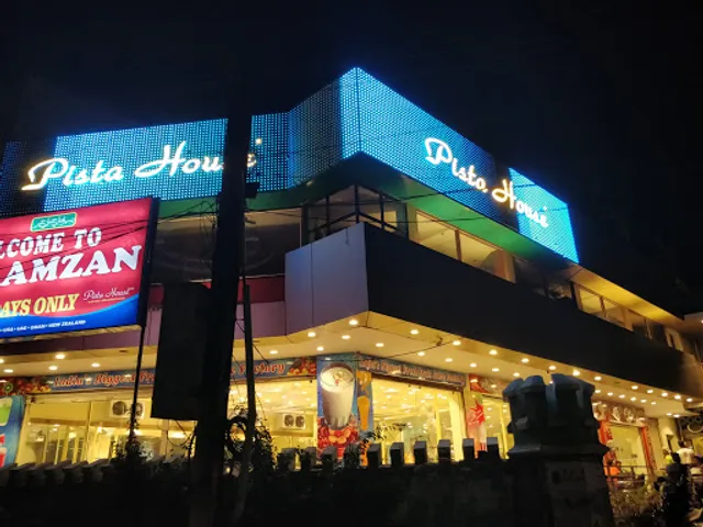 Yousuf Tekri Food Court Complex