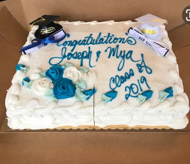 Cameo Cakes Gourmet Bakery Llc