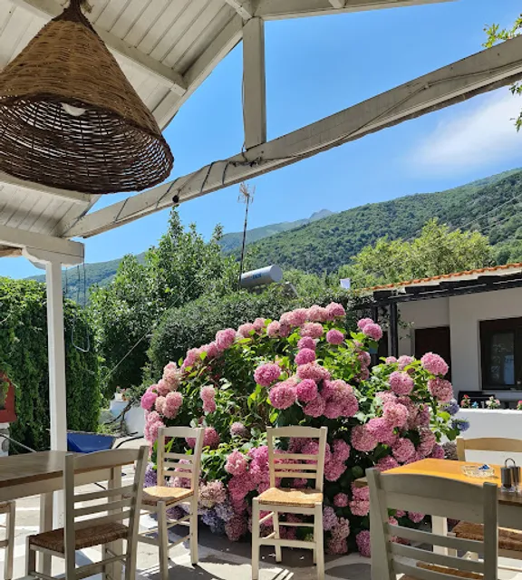 Feggari - The Moon Tavern