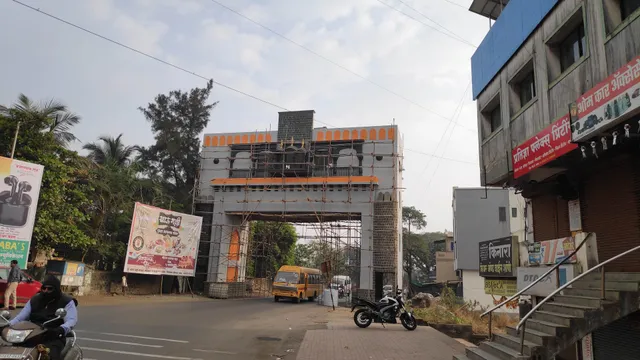 limb Phata/Talegaon Phata