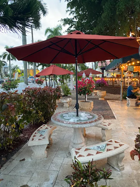 La Quebradita Mexican Grill (LQ Mexican Grill)